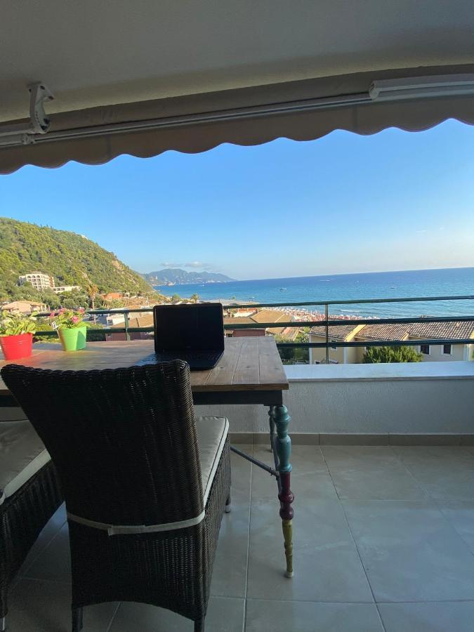 Daydream Seaview Deluxe Home 152 By New Era In Glyfada Beach Corfu Exteriör bild